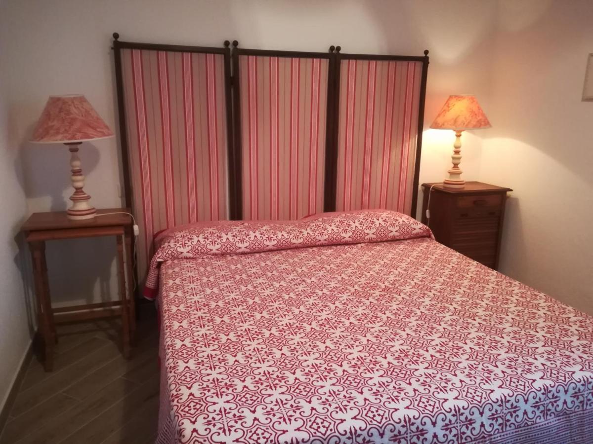 Le 25 Tartarughe Bed & Breakfast Santa Teresa Gallura Exterior photo