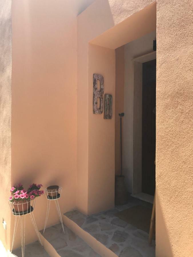 Le 25 Tartarughe Bed & Breakfast Santa Teresa Gallura Exterior photo