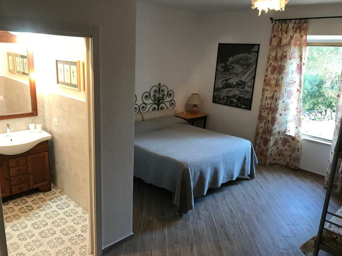 Le 25 Tartarughe Bed & Breakfast Santa Teresa Gallura Exterior photo